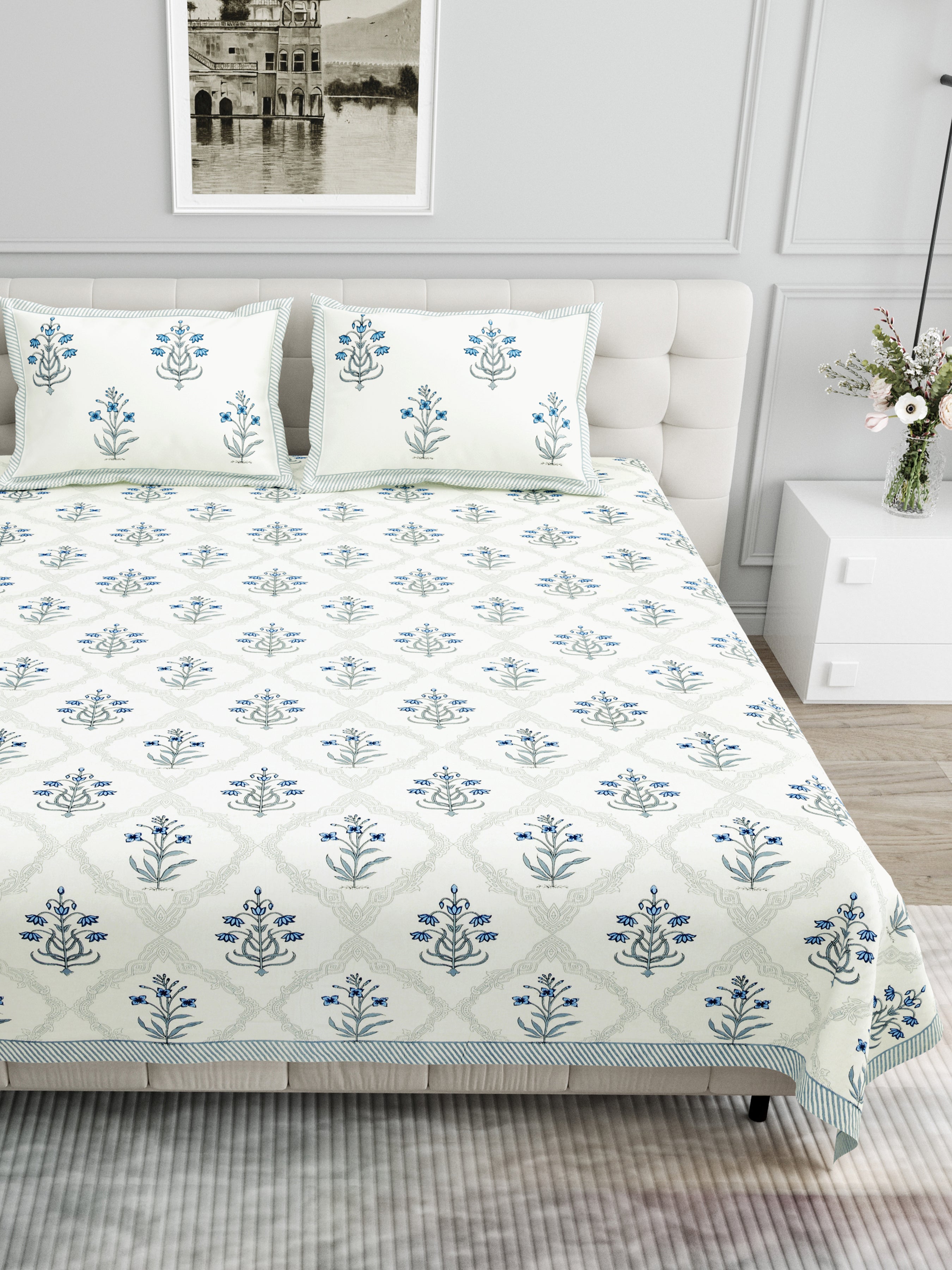 Block Printed Cotton King size Bedsheet- Blue
