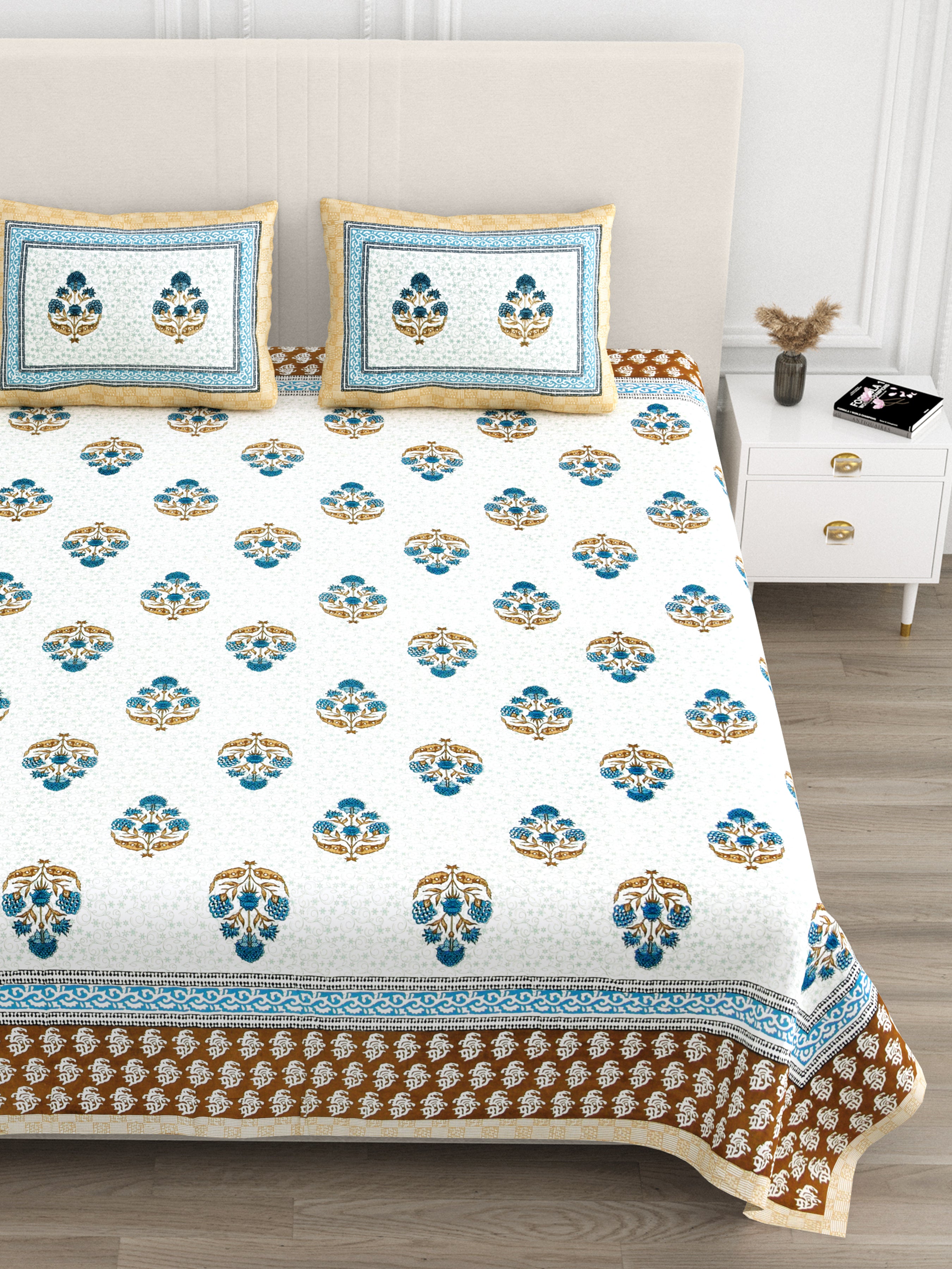 Floral Bouquets Cotton King Size Bedsheet - Indigo